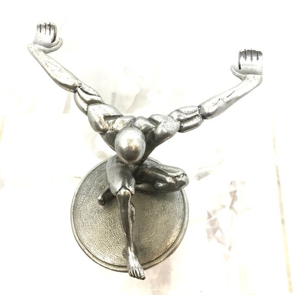 Jac Zagoory Designs Atlas Pewter Sculpture Pen Holder - Picture 6 of 15